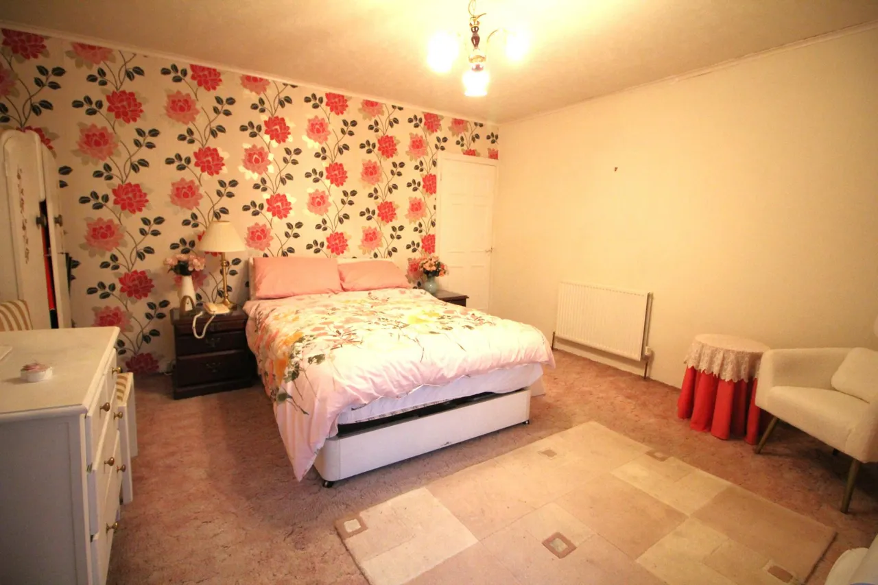 Prince George Street, Oldham, OL1, photo 9