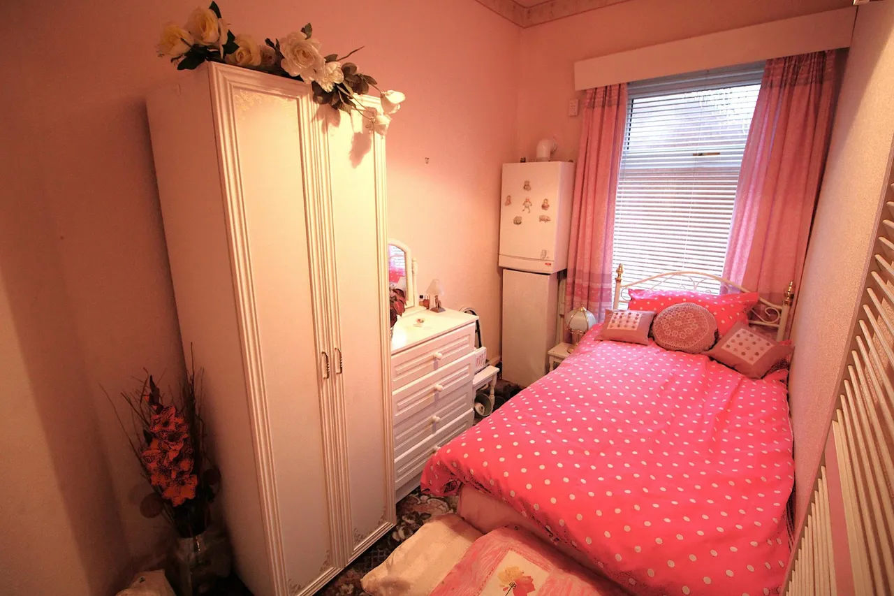 Prince George Street, Oldham, OL1, photo 11