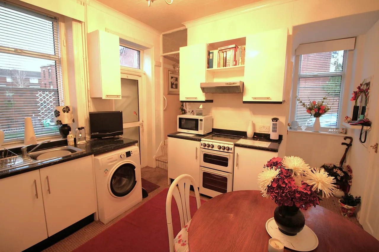Prince George Street, Oldham, OL1, photo 6