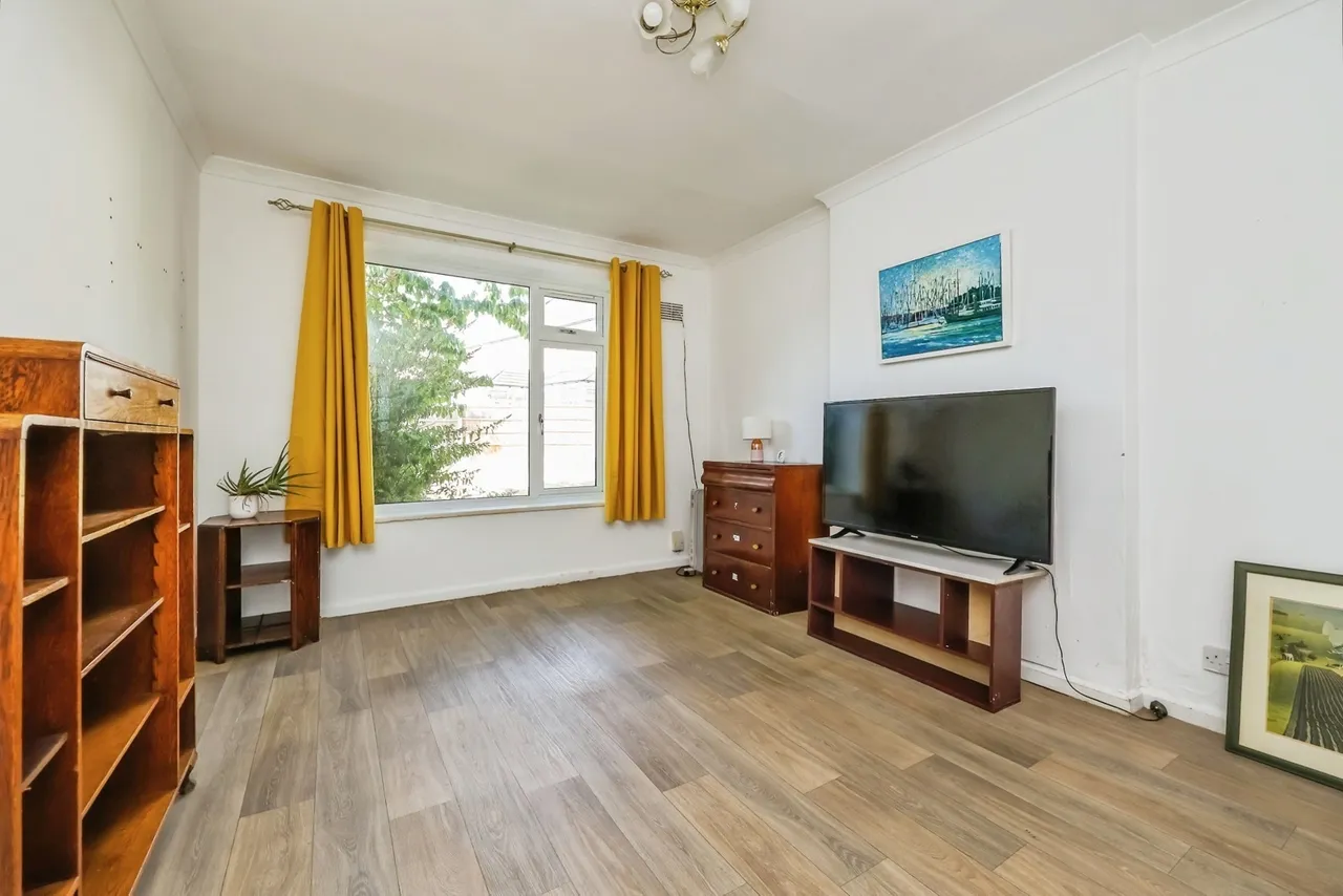 Bulcote Road, Clifton, Nottingham, NG11, photo 3