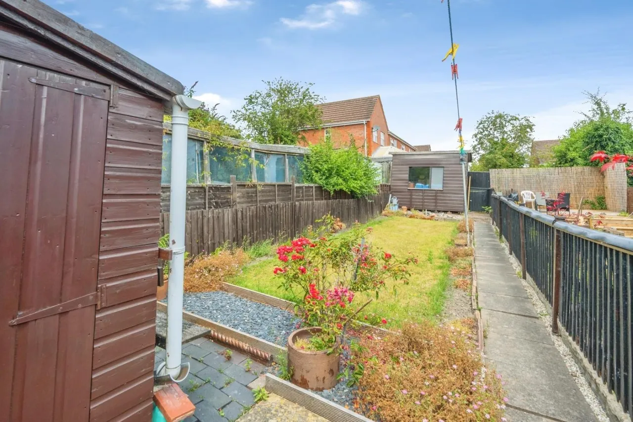 Watling Street, Wilnecote, B77, photo 14