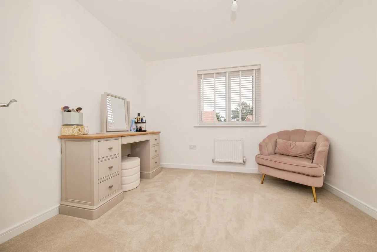 Bronze Barrow Way, Bramford, Ipswich, photo 11
