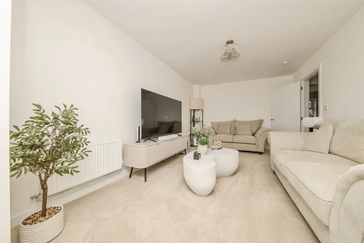 Bronze Barrow Way, Bramford, Ipswich, photo 4