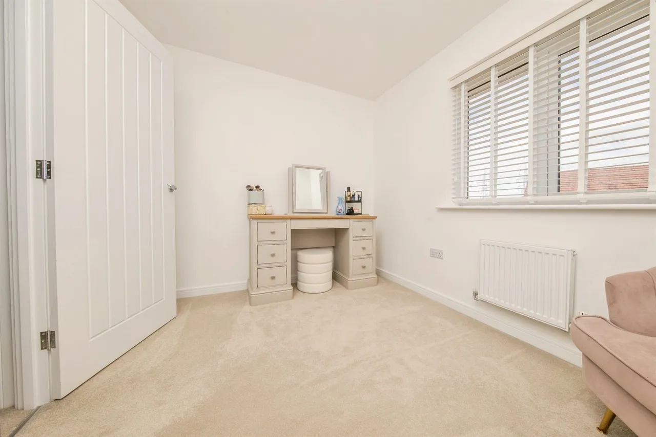 Bronze Barrow Way, Bramford, Ipswich, photo 12