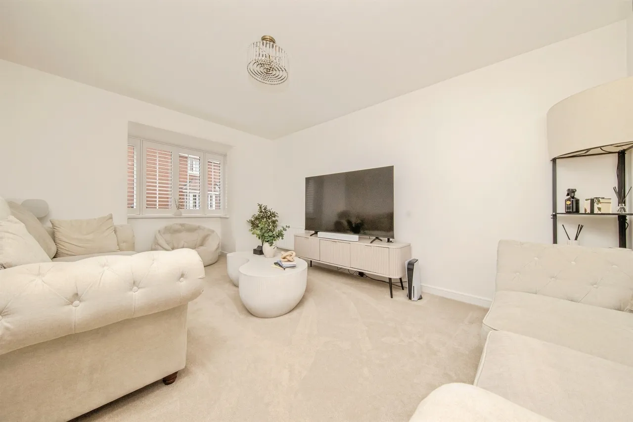 Bronze Barrow Way, Bramford, Ipswich, photo 7