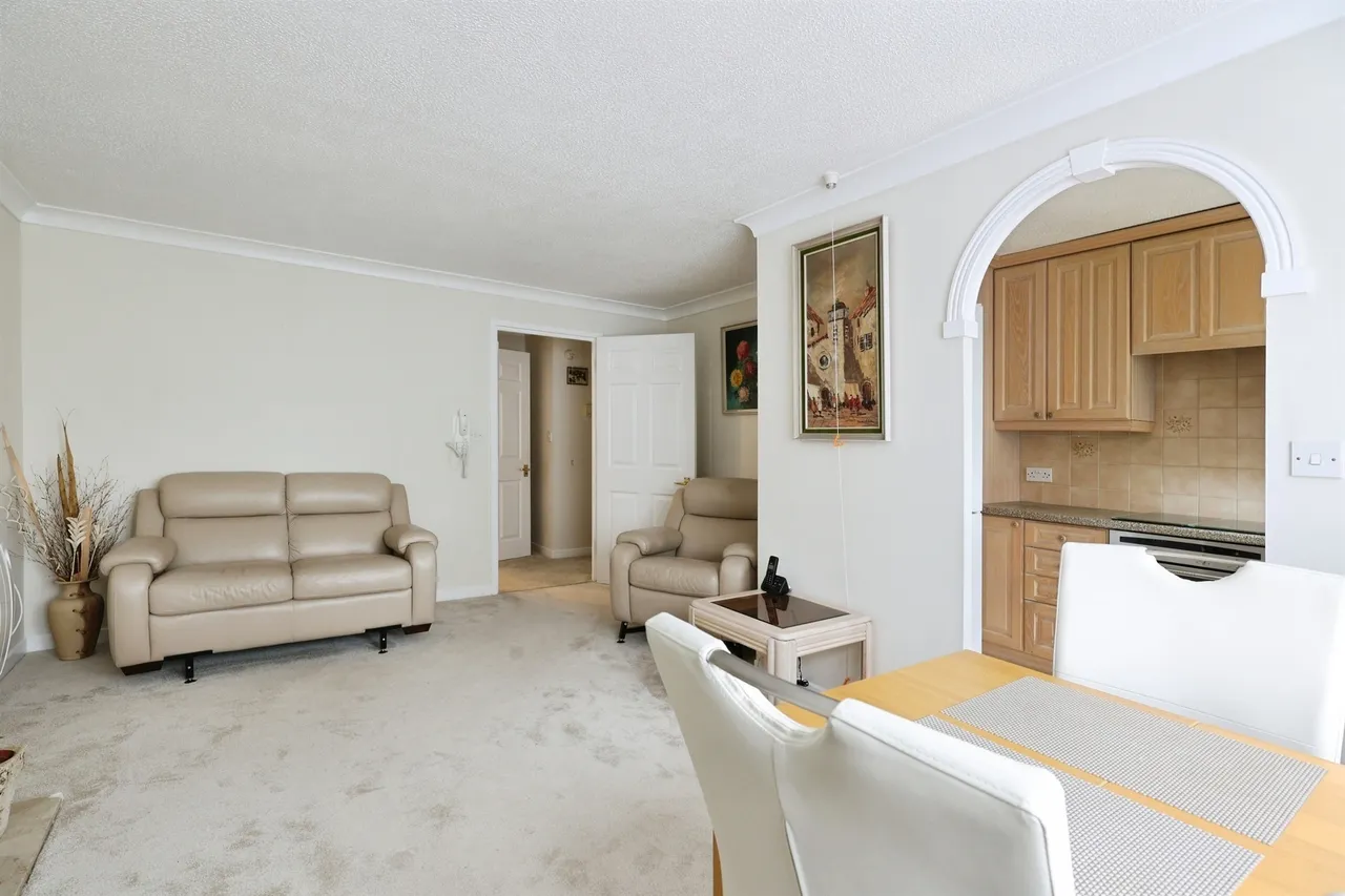 Elstree Road, Bushey Heath, Bushey, photo 8