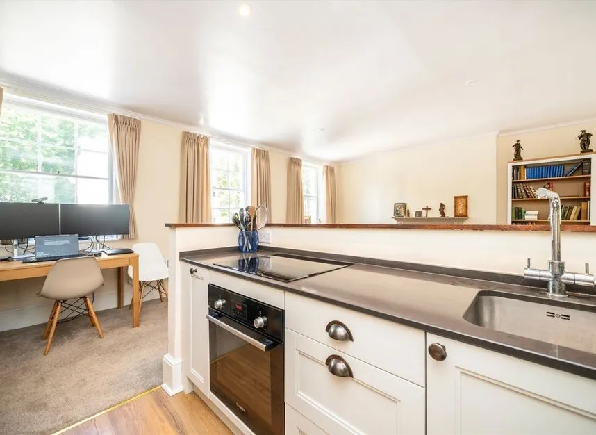 Great Russell Street, London, WC1B, photo 4