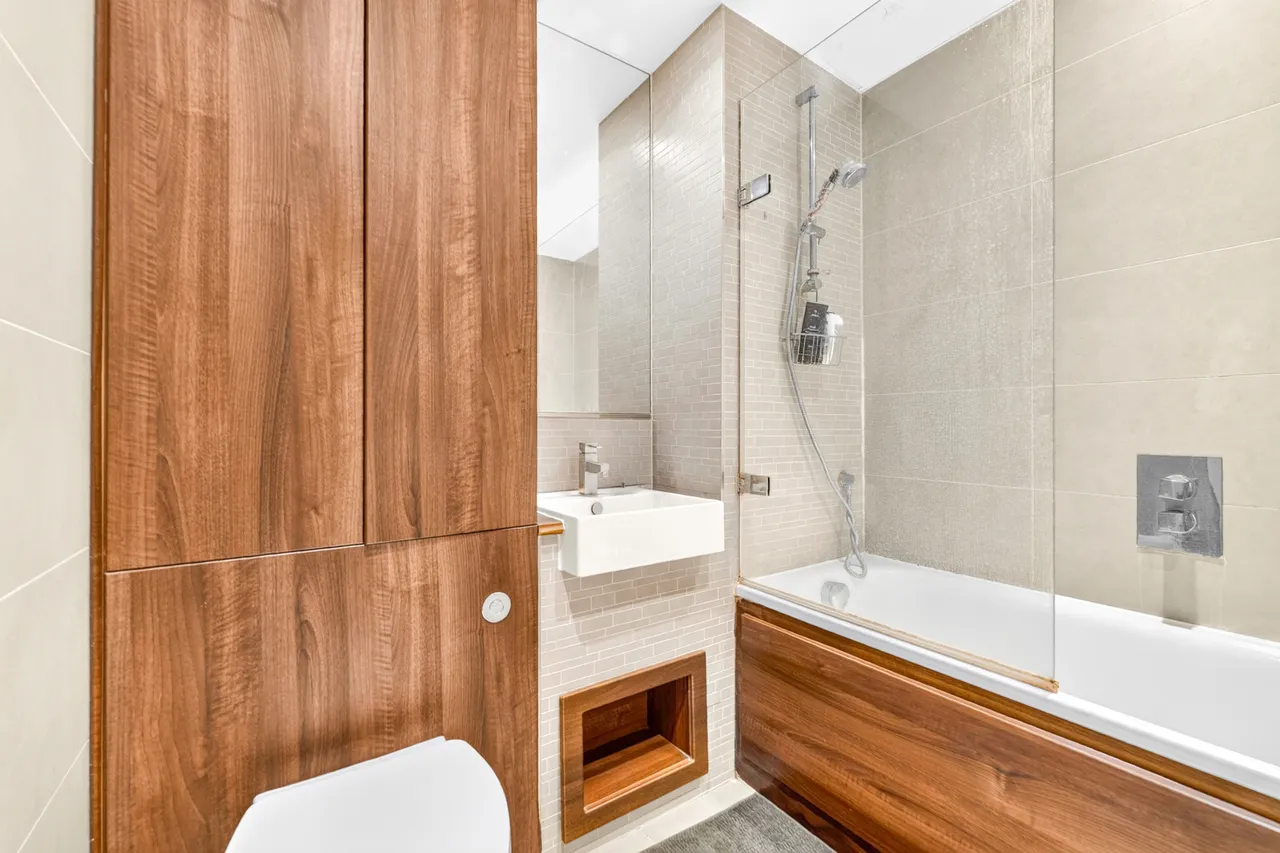 Woodberry Grove, London, N4, photo 8