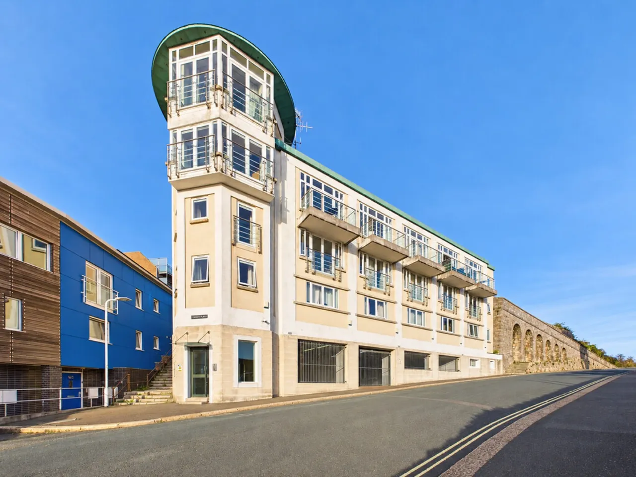 3 bed house for sale, Trinity Place, Plymouth, PL1