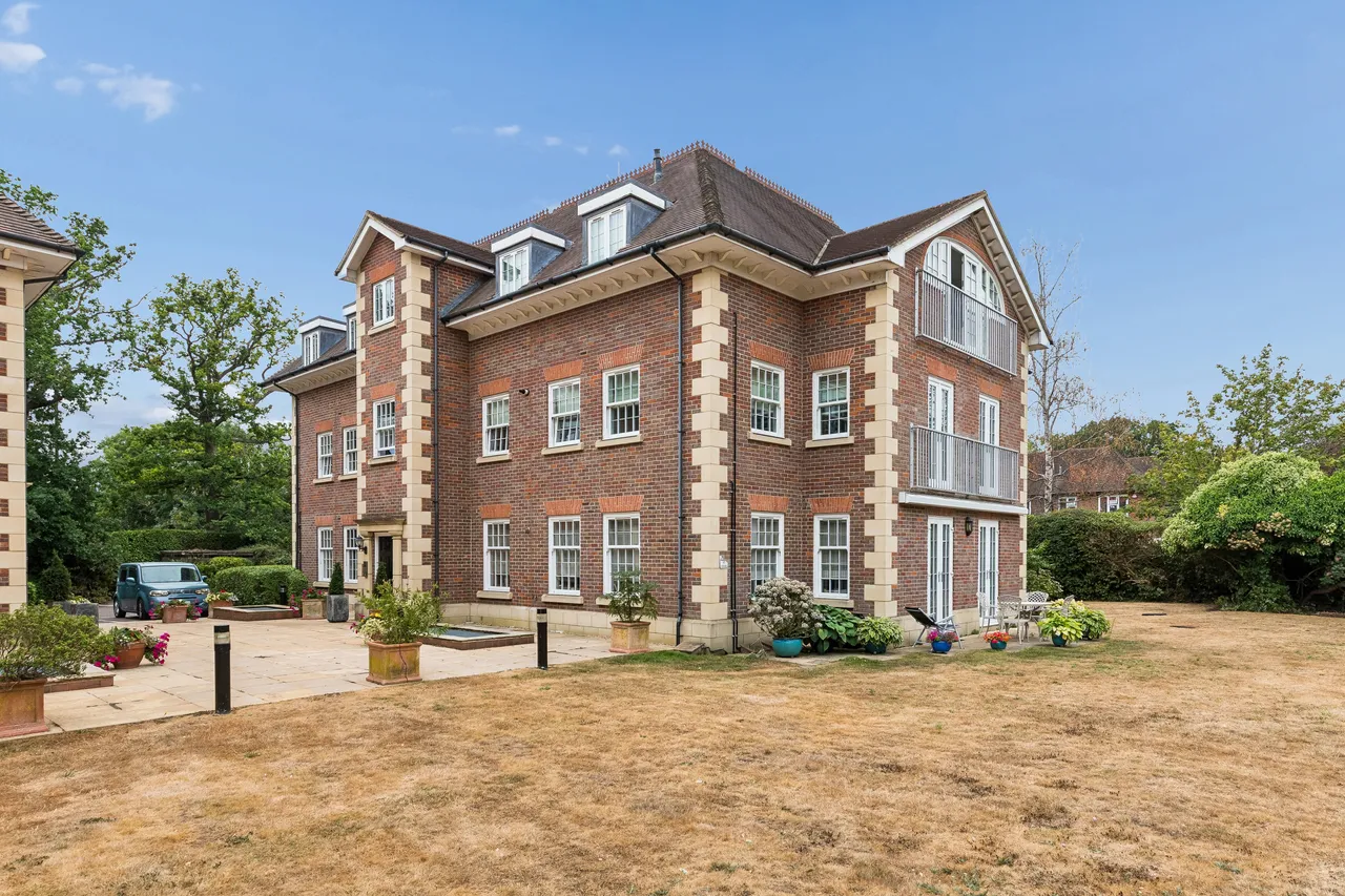 Uxbridge Road, Stanmore, HA7, photo 10