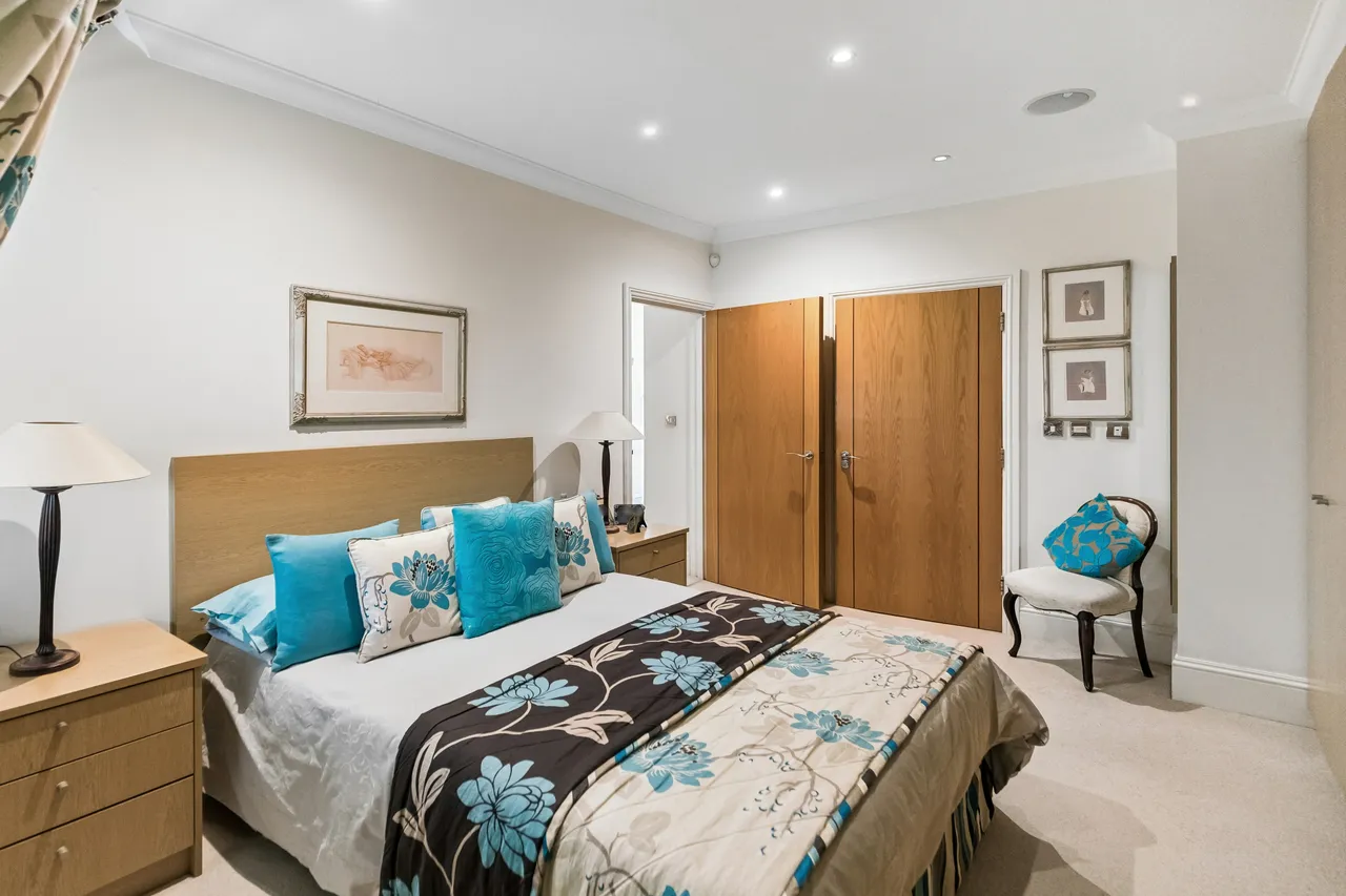 Uxbridge Road, Stanmore, HA7, photo 6