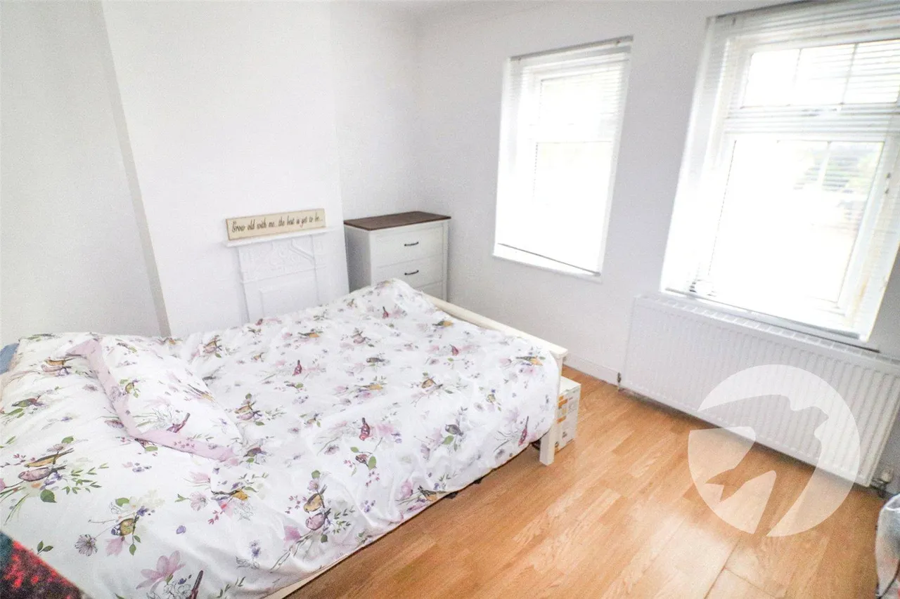 Lower Road, Erith, DA8, photo 9