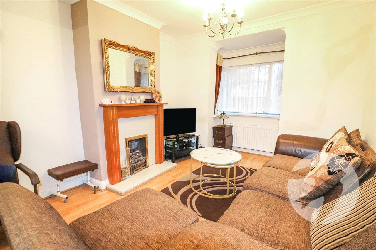 Lower Road, Erith, DA8, photo 4