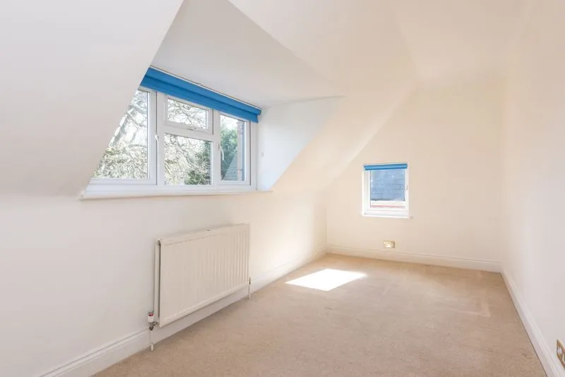 Ashley Road, Walton-On-Thames KT12 1HQ, photo 6
