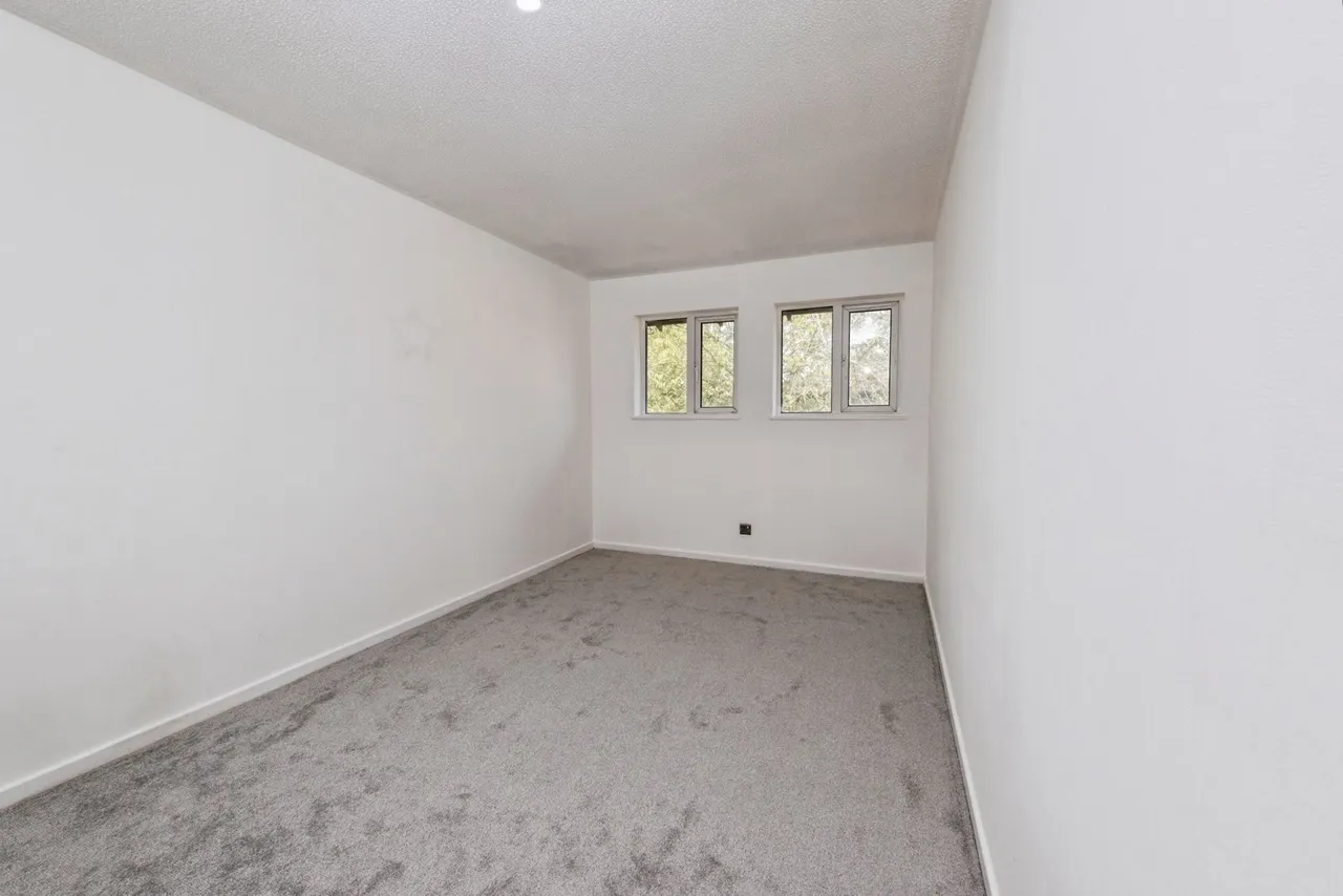 Ulyett Place, Milton Keynes, MK6, photo 21
