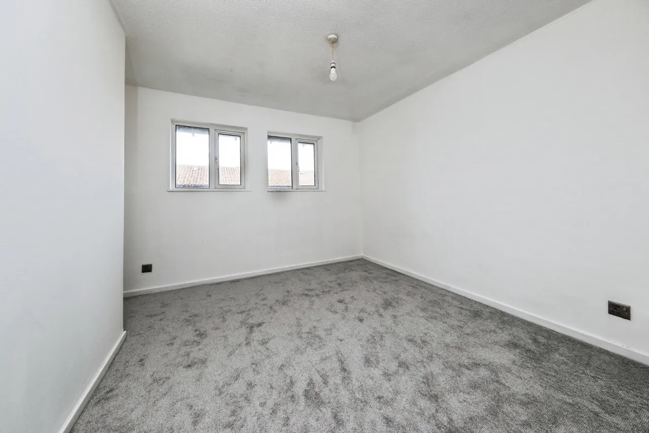 Ulyett Place, Milton Keynes, MK6, photo 17