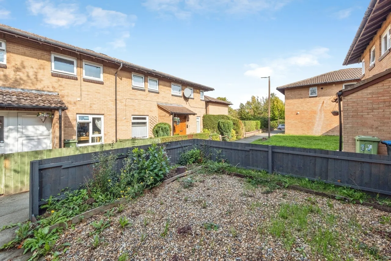 Ulyett Place, Milton Keynes, MK6, photo 22