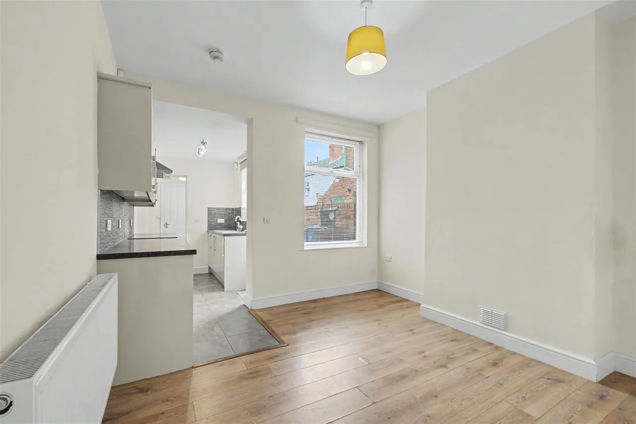 St Johns Street, Long Eaton, NG10, photo 5