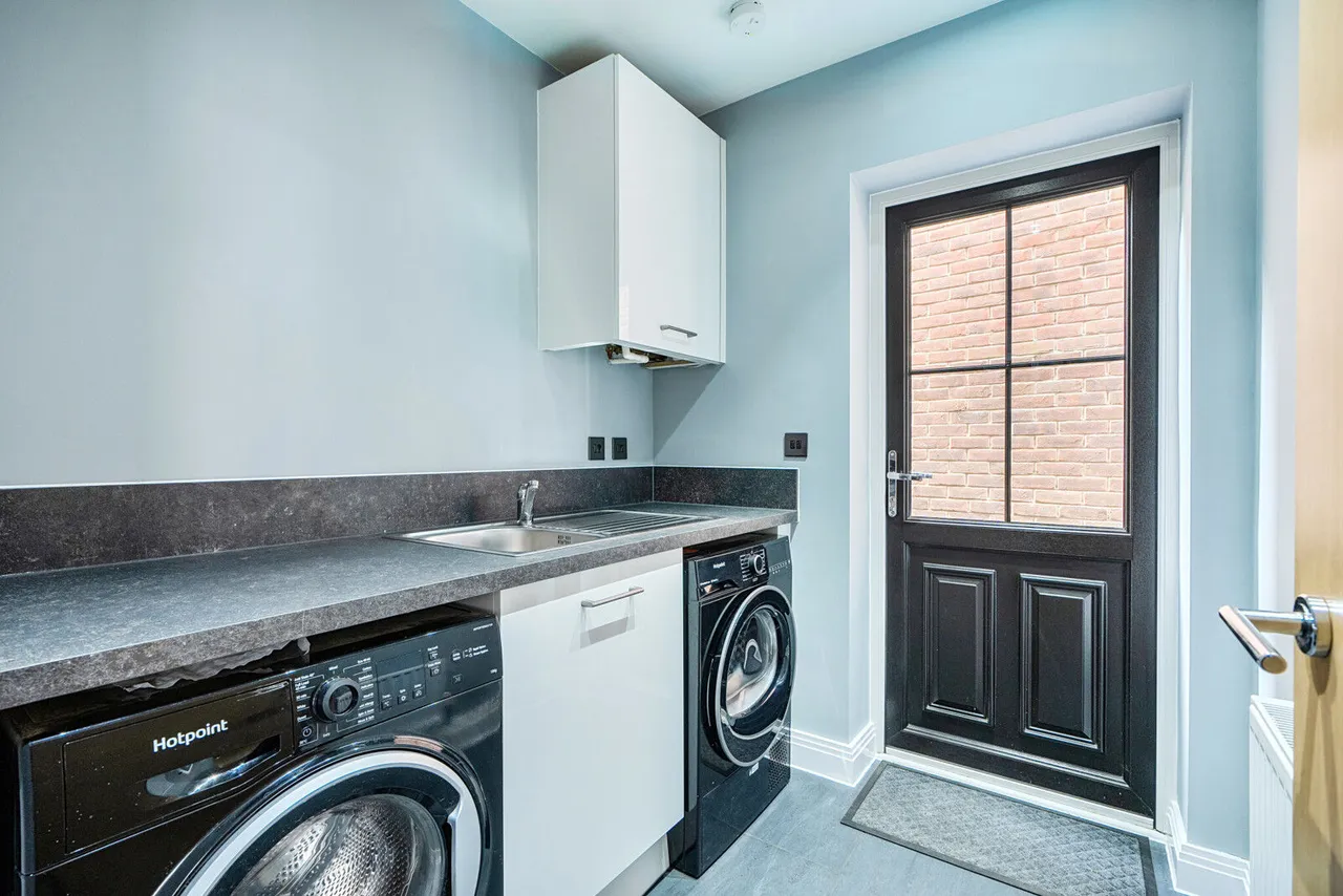 Faringdon Road, Earley, RG6, photo 10
