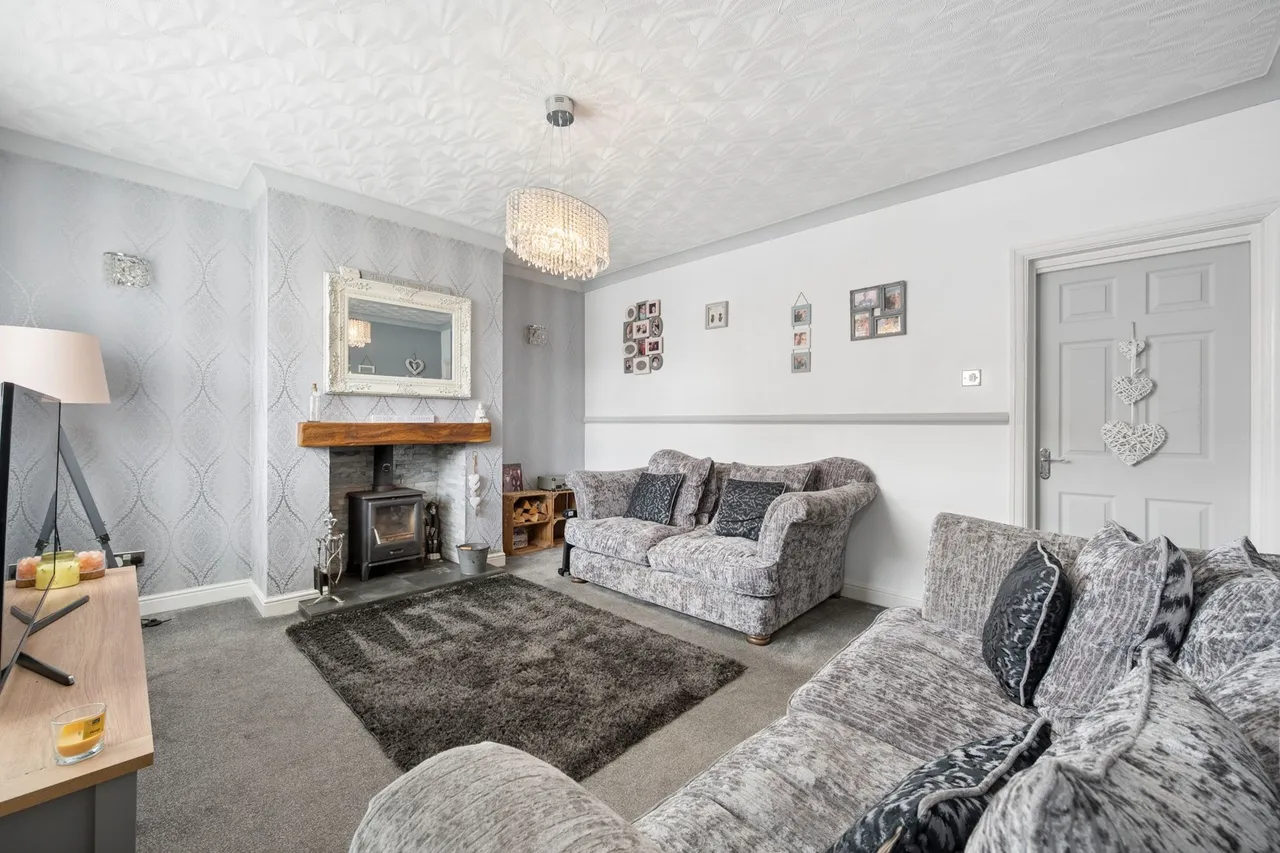 Gorton Grove, Worsley, photo 4