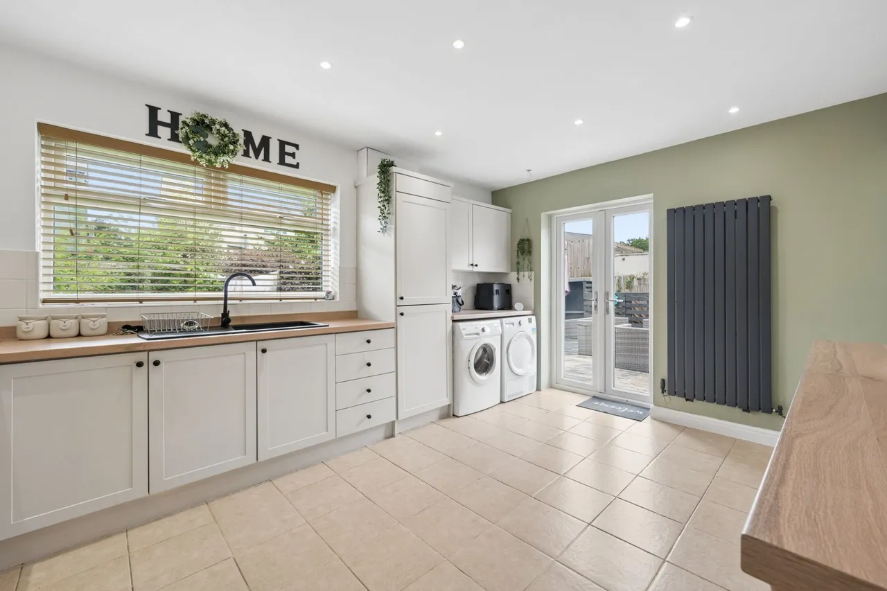 Gorton Grove, Worsley, photo 11