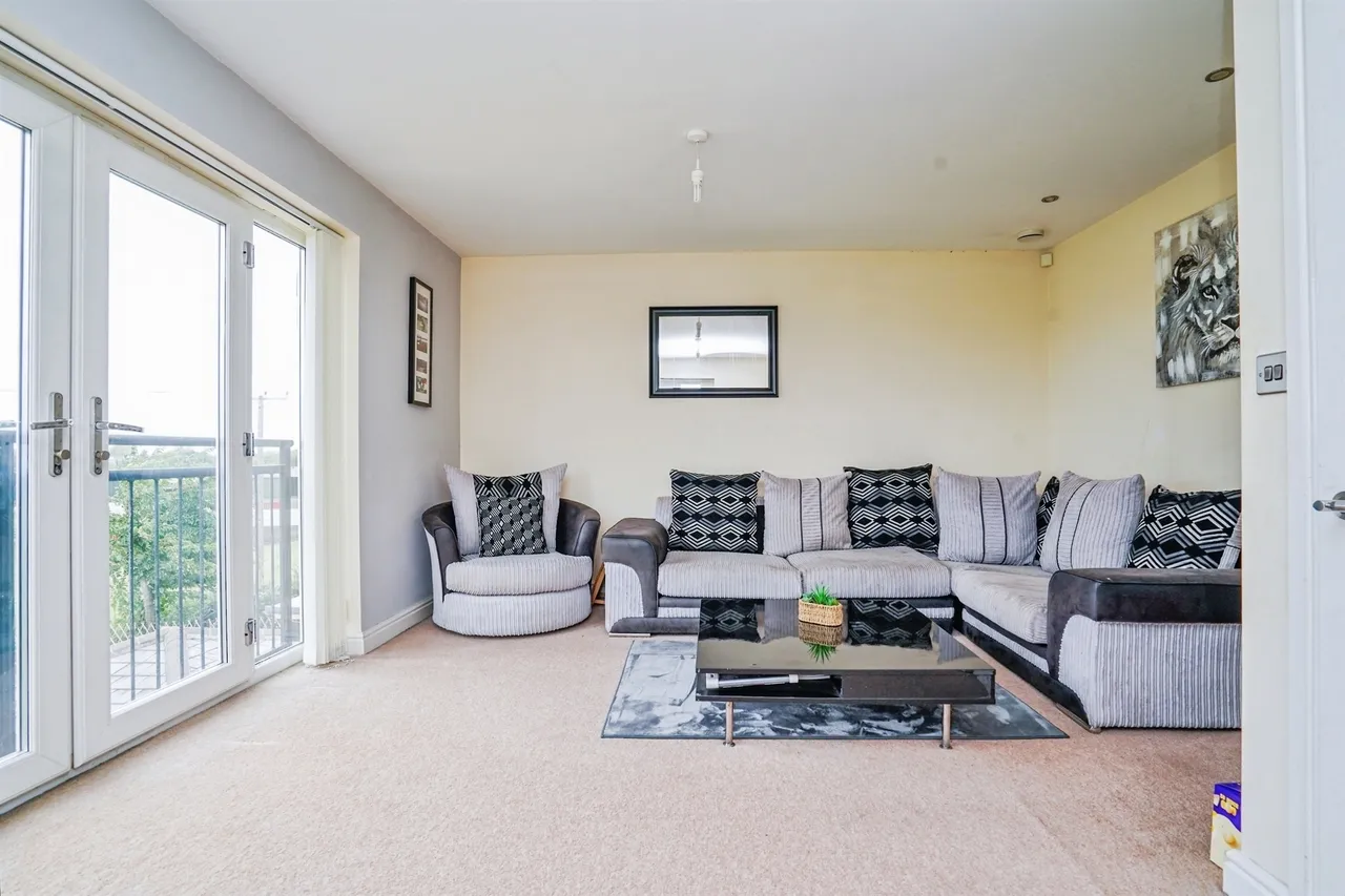 Howden Clough Road, Morley, Leeds, photo 5