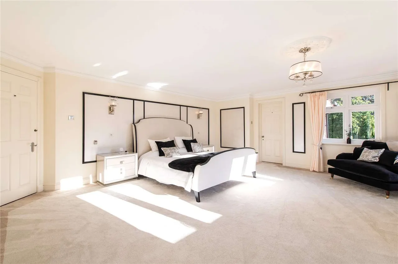 Crouch Lane, Borough Green, Sevenoaks, Kent, TN15 8LU, photo 8