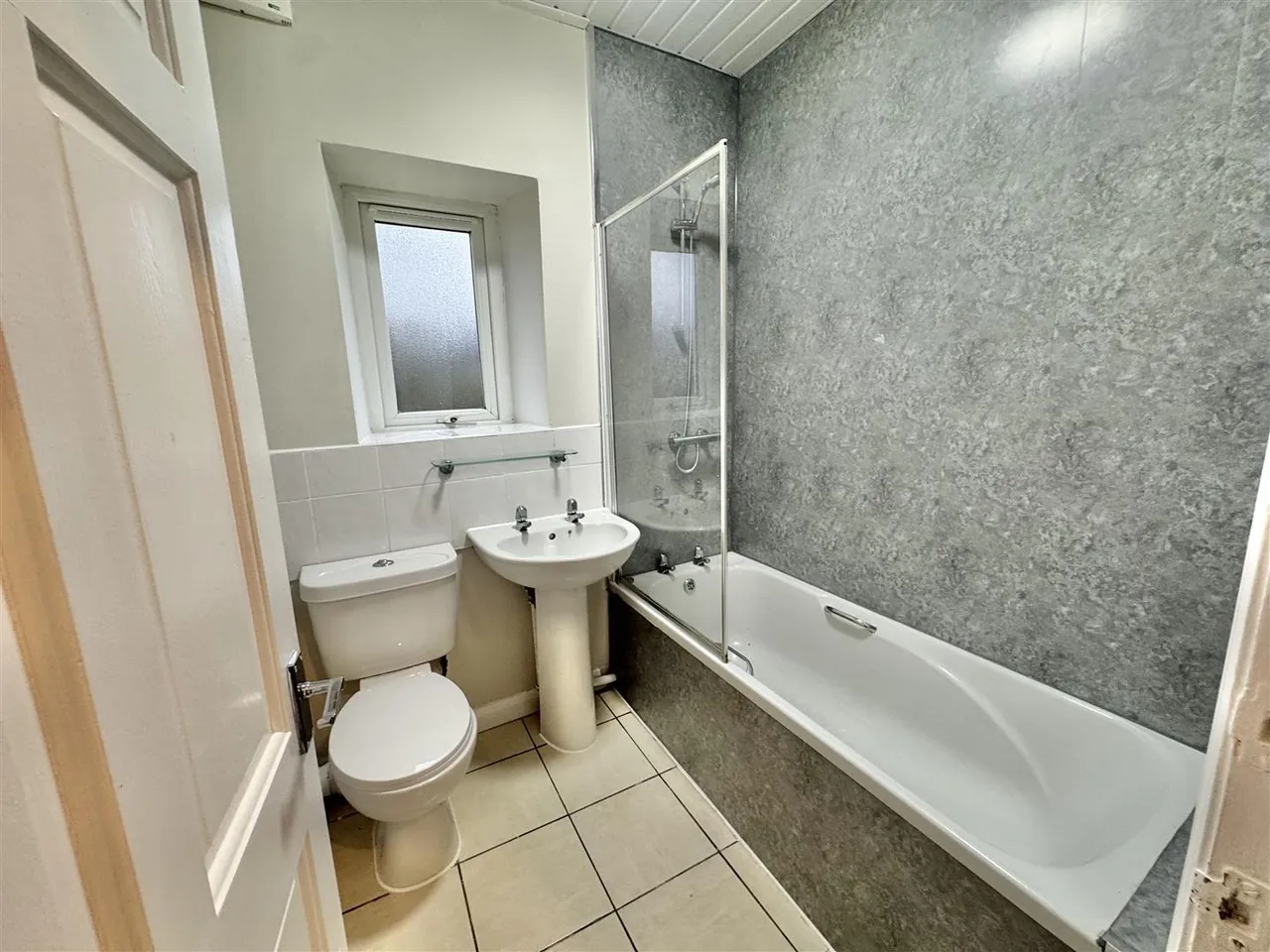 Mount Street, Glossop, SK13, photo 5
