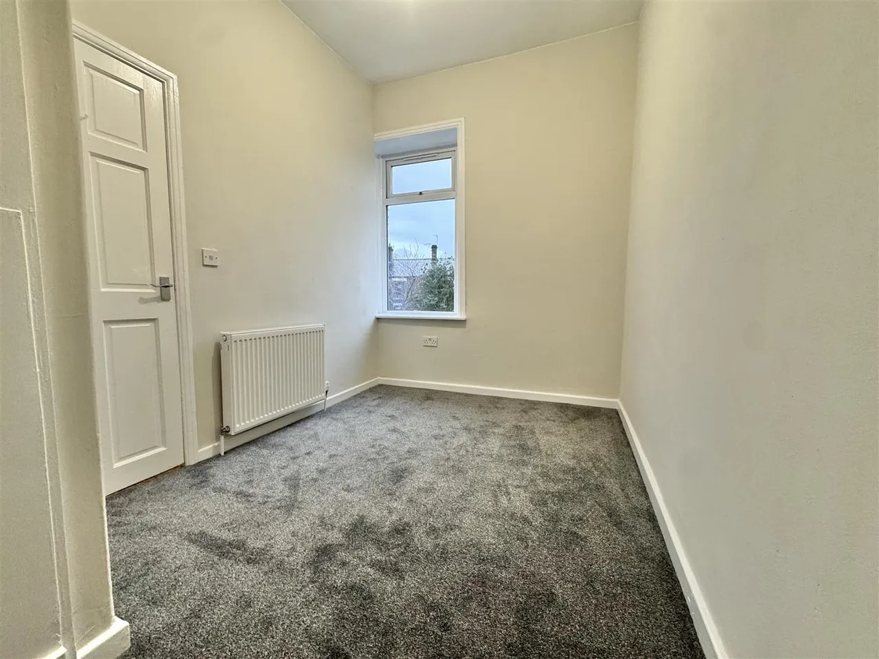 Mount Street, Glossop, SK13, photo 6