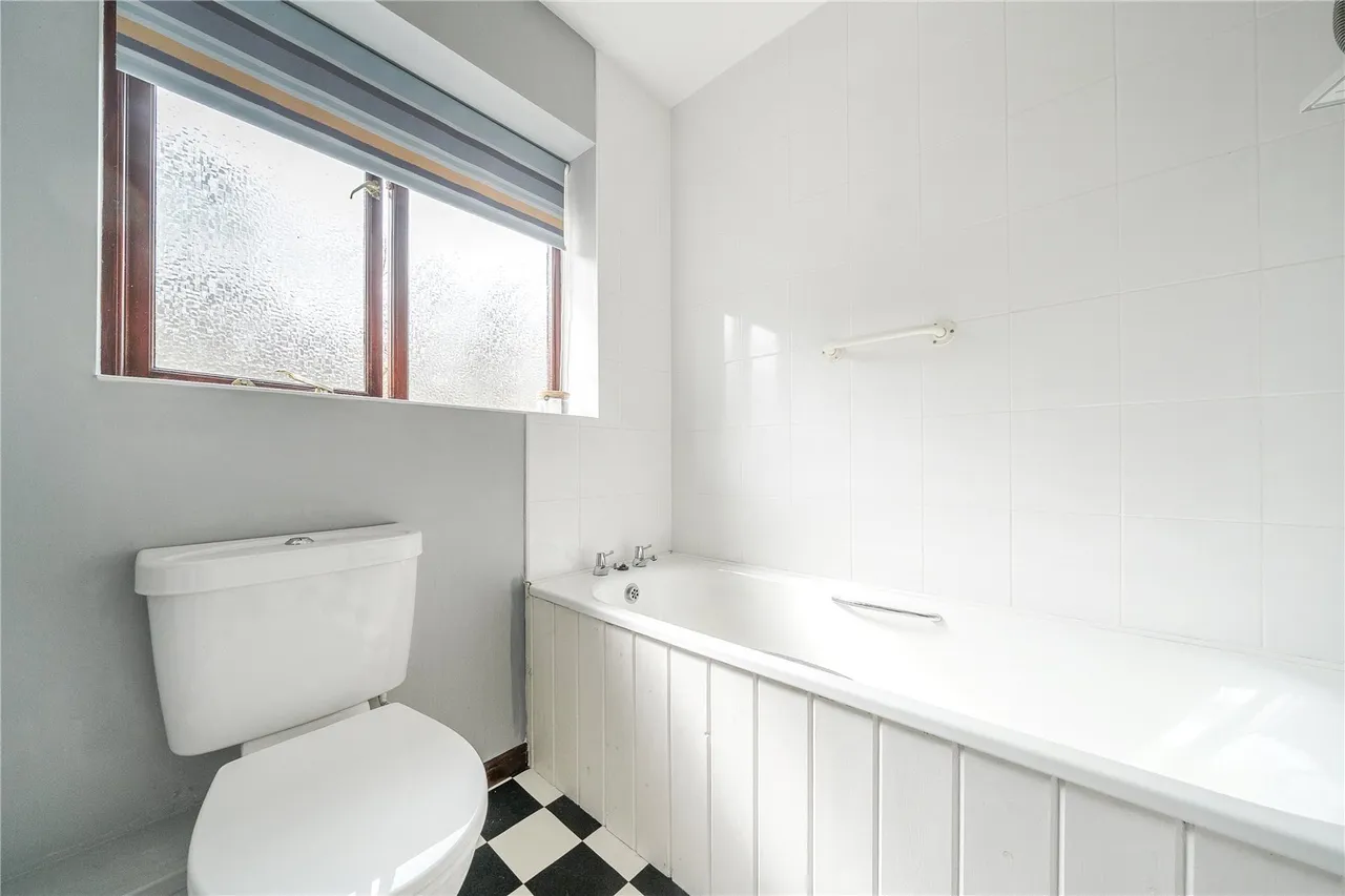 Gorse Farm Estate, Llandrindod Wells, Powys, LD1 5SH, photo 17