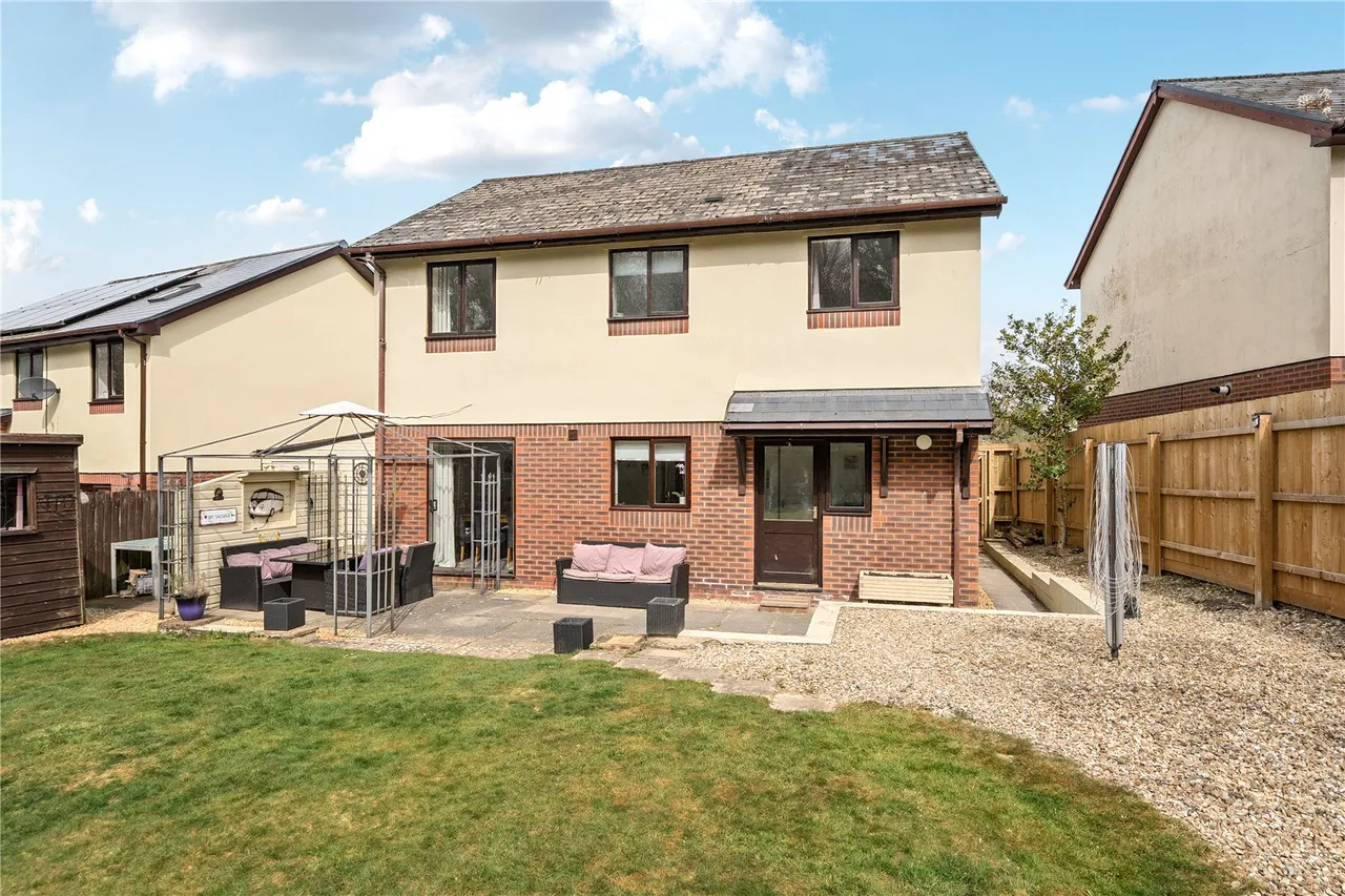 Gorse Farm Estate, Llandrindod Wells, Powys, LD1 5SH, photo 24