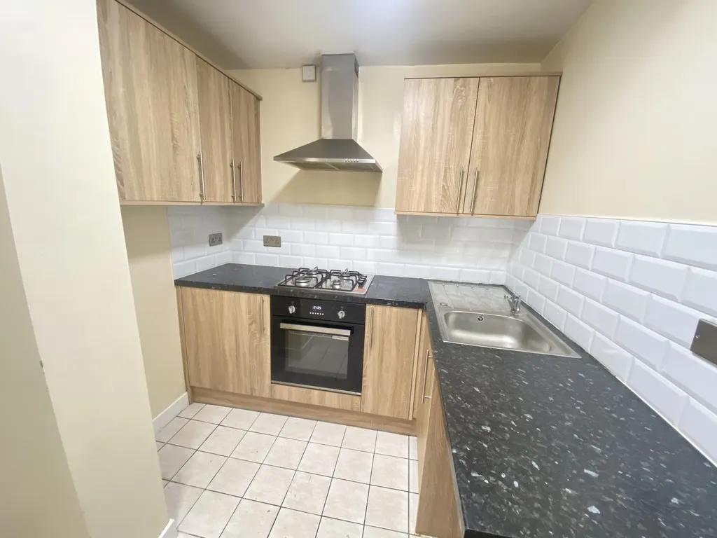 5 Bedroom House-Humber Road, Coventry, photo 4