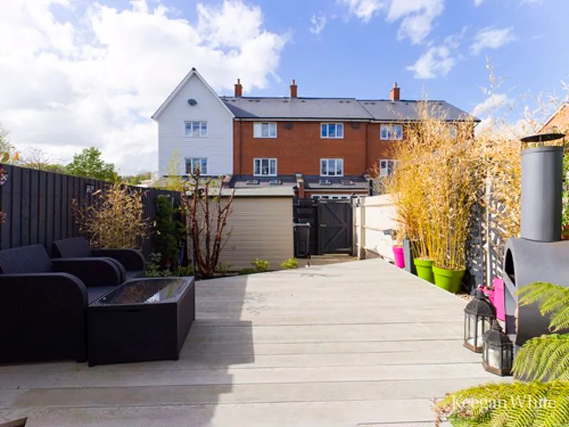 Venics Way, High Wycombe HP11 1LN, photo 10
