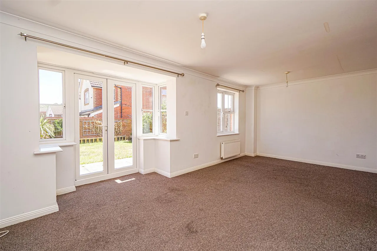 Ticehurst Close, Hastings, photo 3