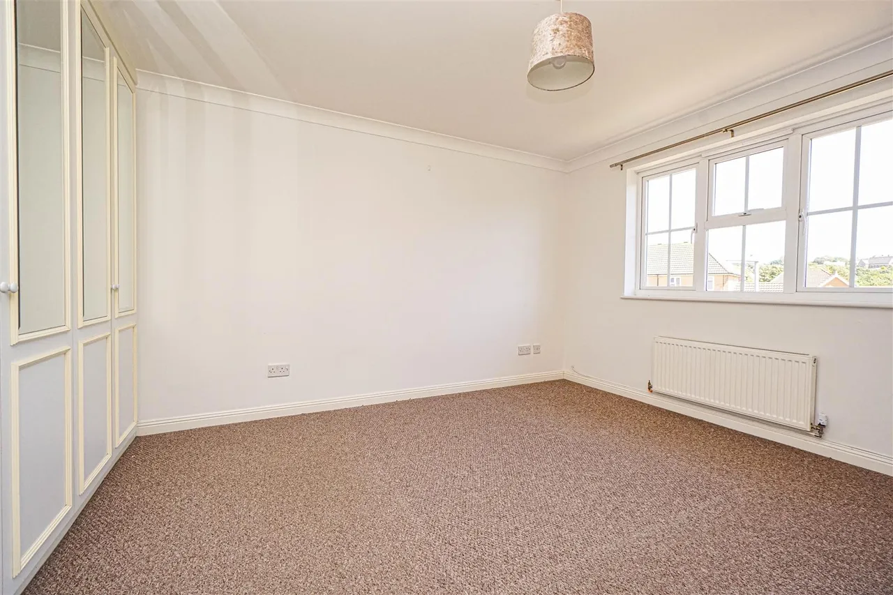 Ticehurst Close, Hastings, photo 7