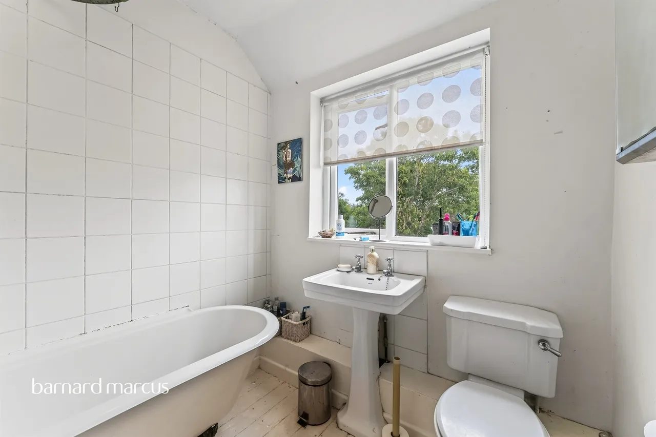 Leithcote Gardens, London, SW16, photo 15