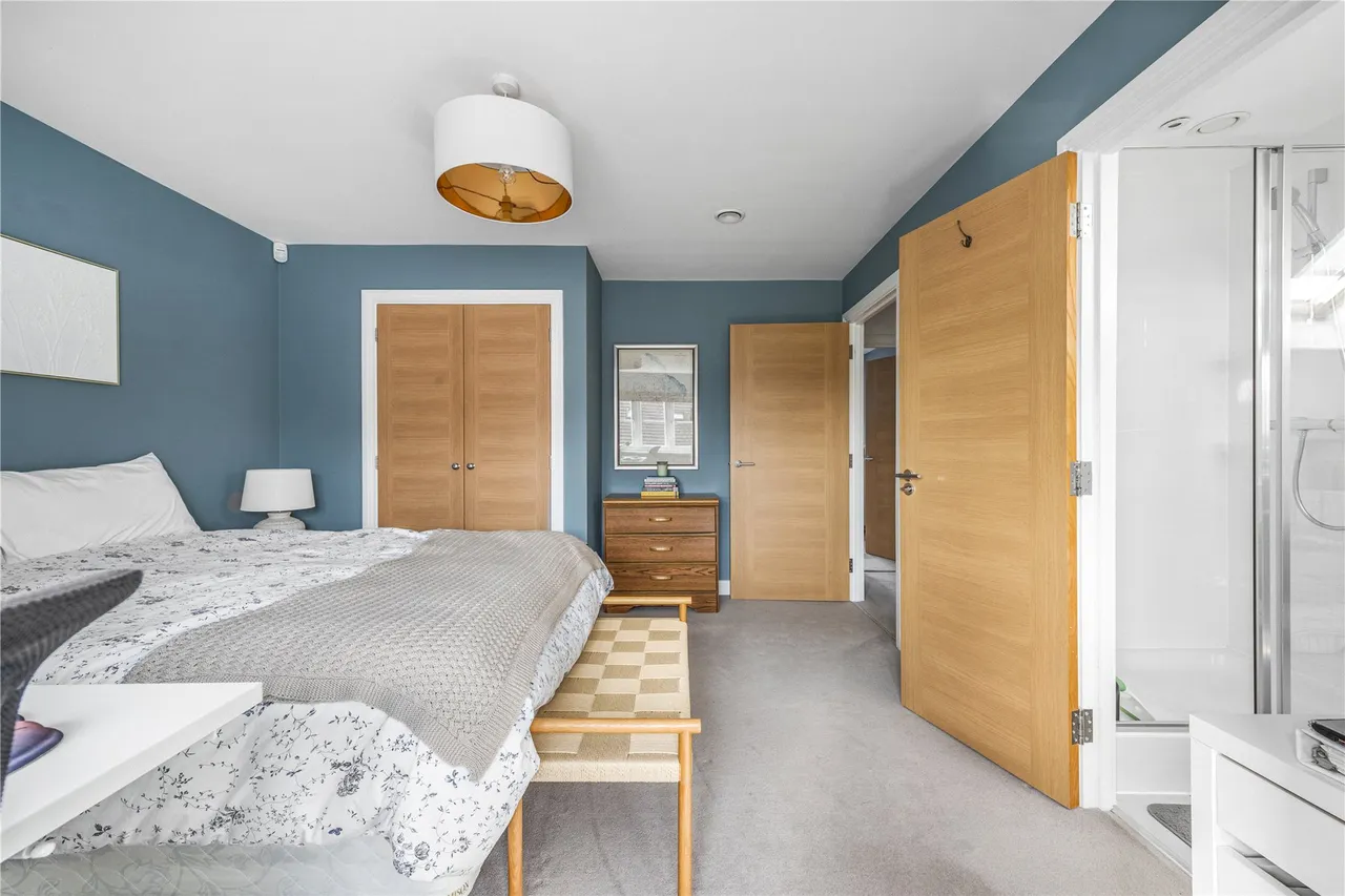Brookwood Farm Drive, Knaphill, GU21, photo 24