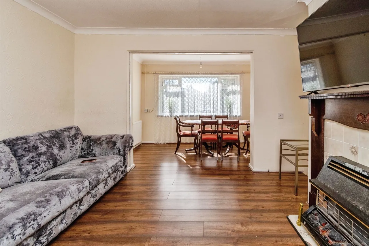 Stafford Road, Wednesbury, WS10, photo 5