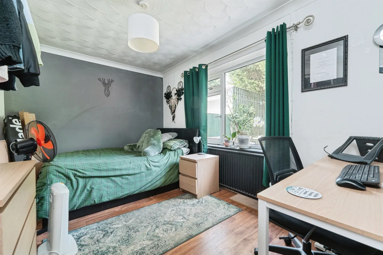 Newlands Avenue, March, PE15, photo 8