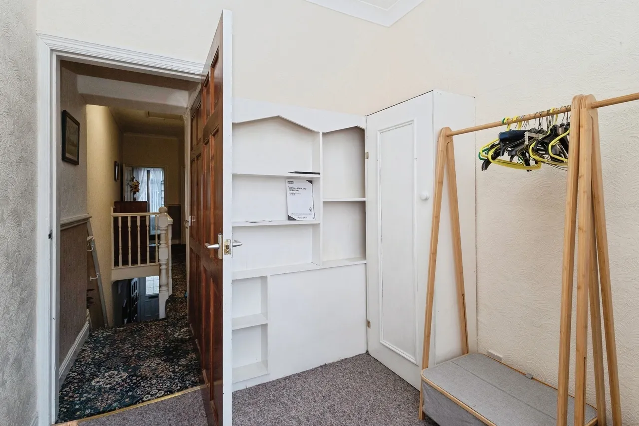 Crowthorn Road, Ashton-under-Lyne, Greater Manchester, OL7, photo 14