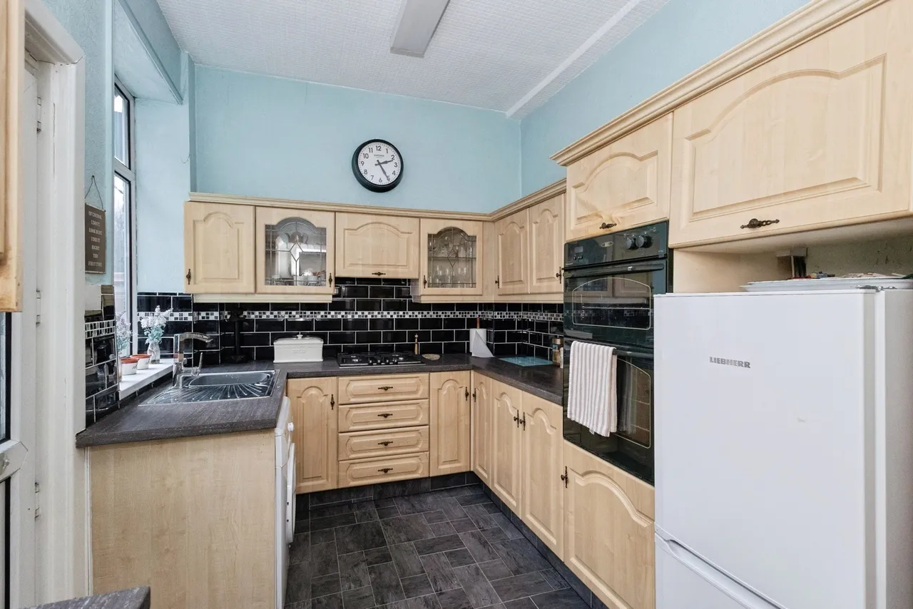 Crowthorn Road, Ashton-under-Lyne, Greater Manchester, OL7, photo 7