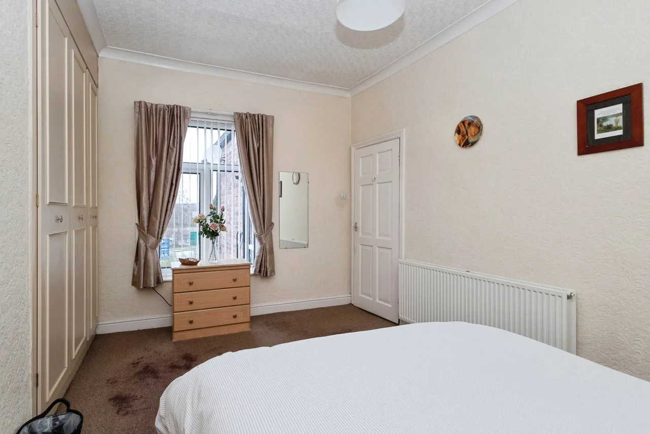 Crowthorn Road, Ashton-under-Lyne, Greater Manchester, OL7, photo 10
