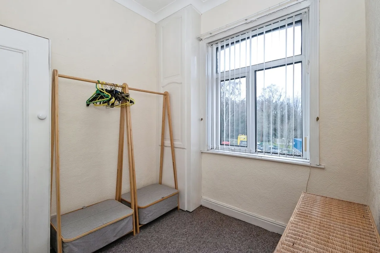 Crowthorn Road, Ashton-under-Lyne, Greater Manchester, OL7, photo 13