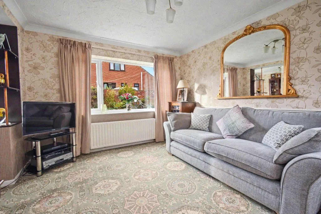 Newton Court, Wakefield, WF1, photo 12