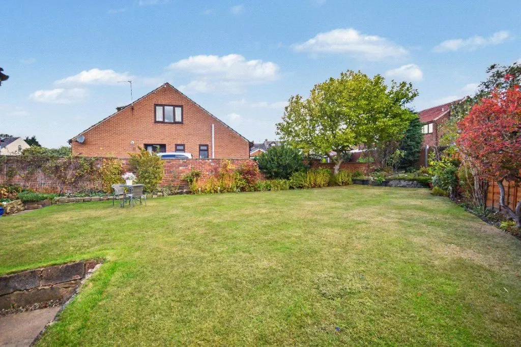Newton Court, Wakefield, WF1, photo 14