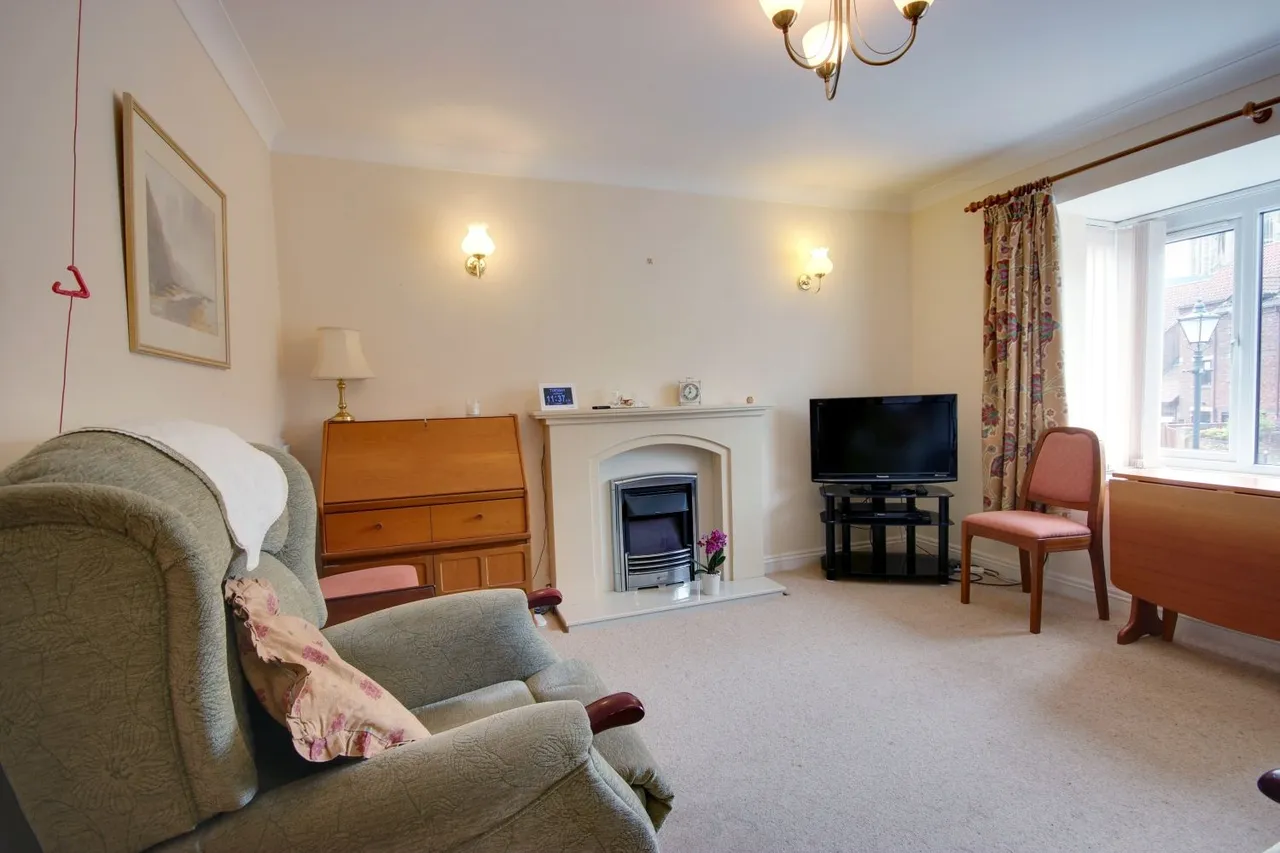 St. Ellens Court, Beverley, HU17, photo 5