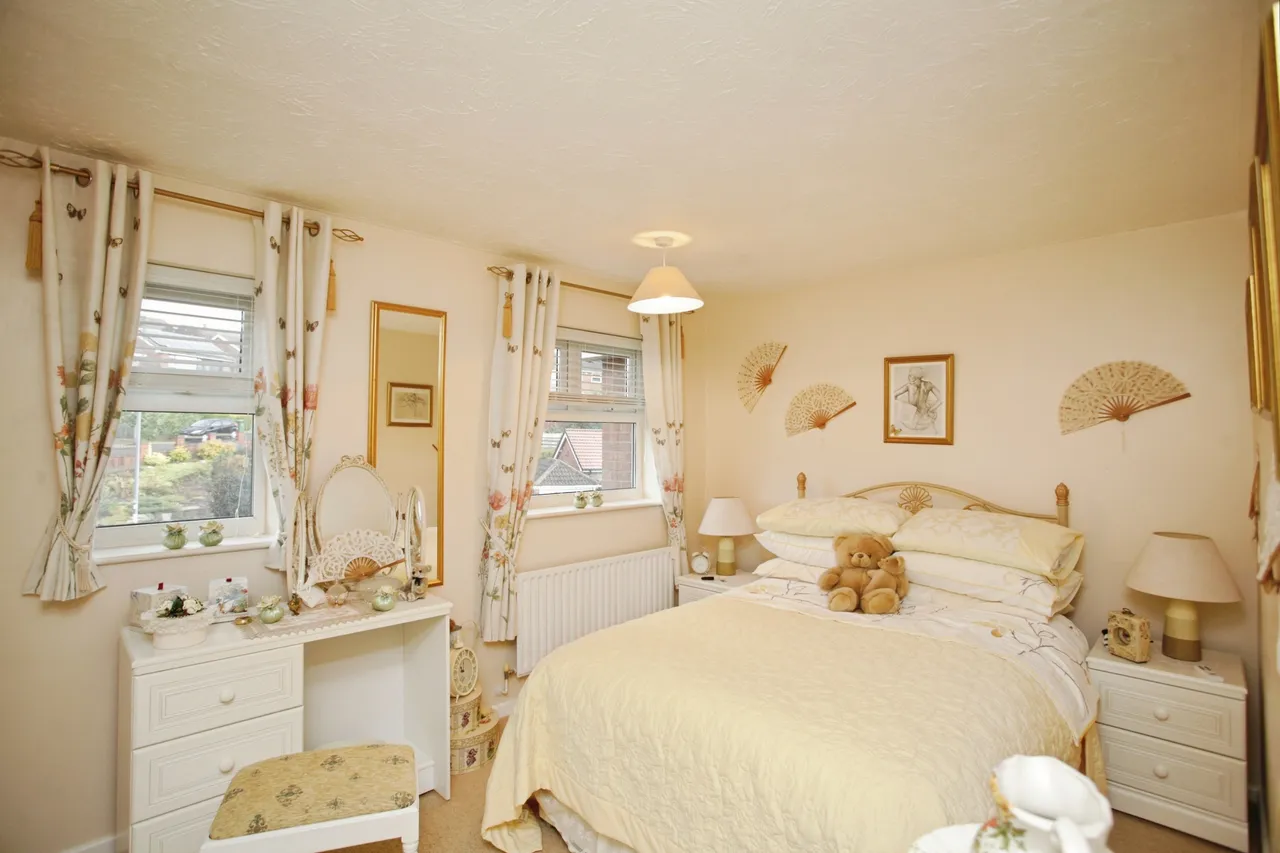 Hillside, Hartshill, Nuneaton, photo 9