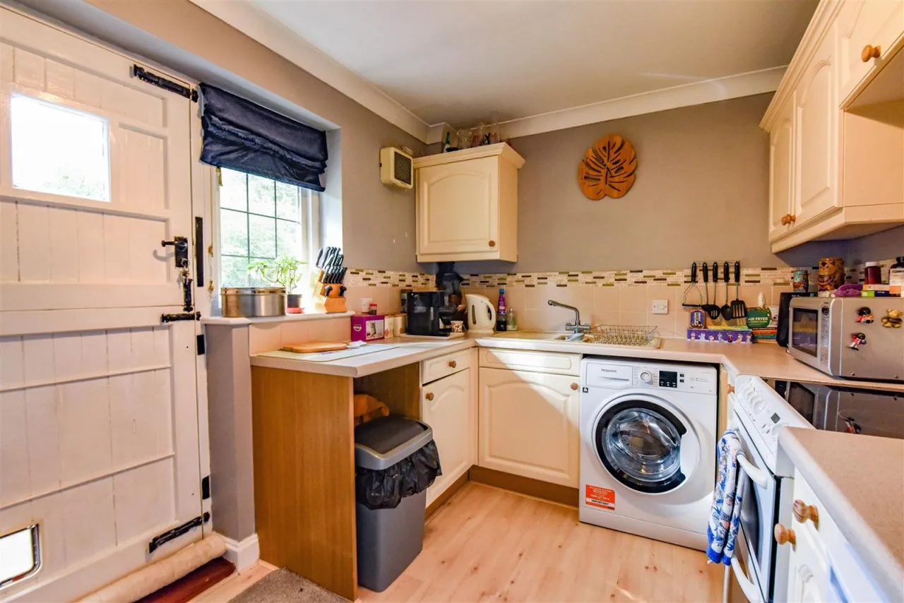 Tocknell Court, Cam, GL11, photo 4