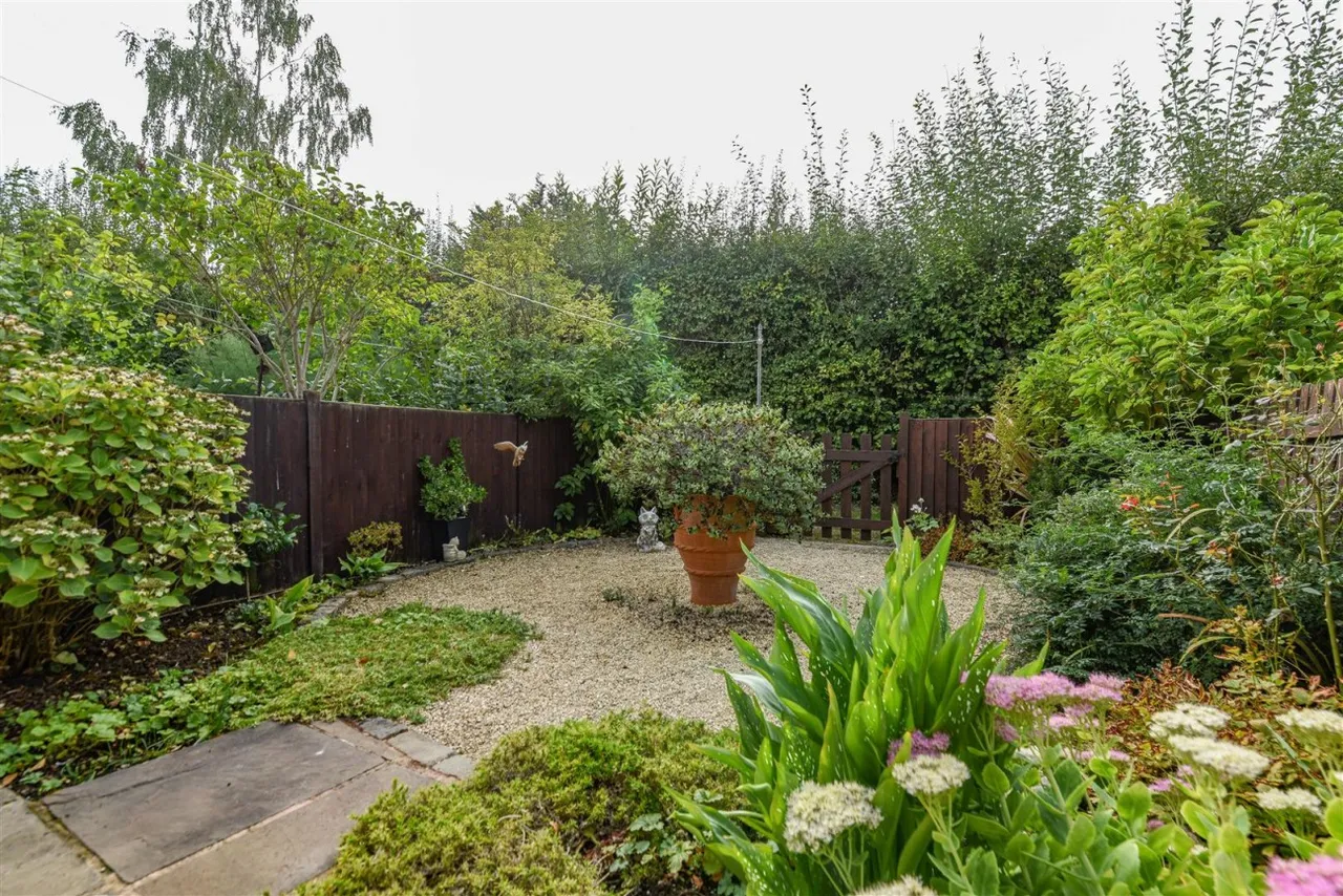 Tocknell Court, Cam, GL11, photo 2