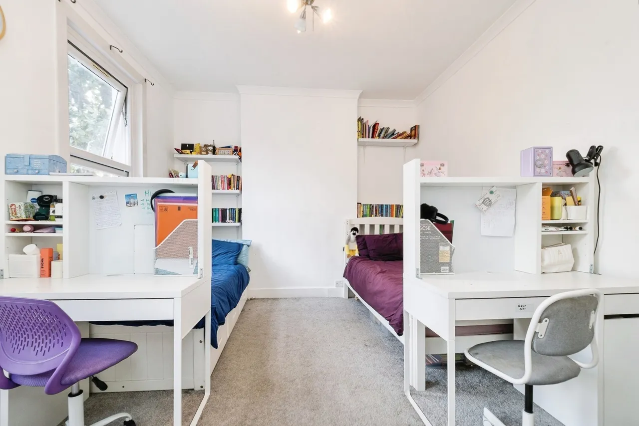 Haldane Road, East Ham, E6, photo 10